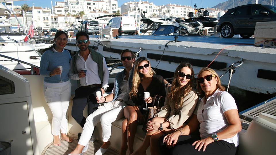 Los equipos de Real de La Quinta con Ricardo y compañeros de Roccabox