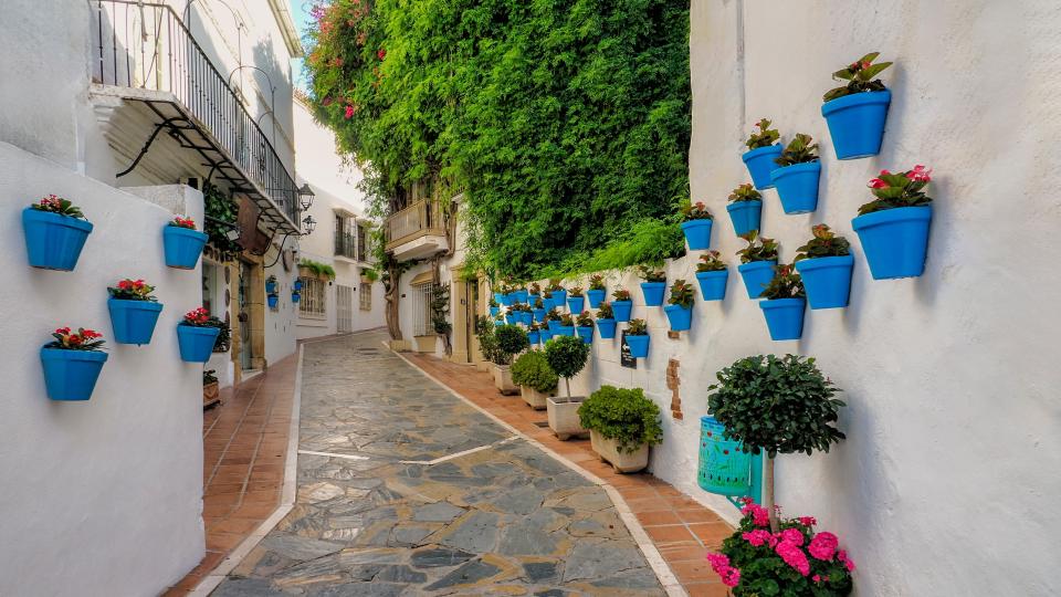 callejón del casco antiguo de marbella
