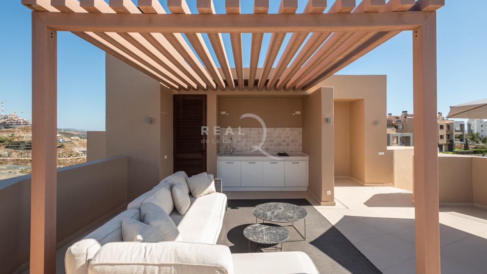 outdoor kitchen on the solarium