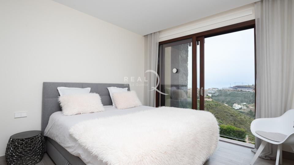 Master bedroom with walking closet and bathroom ensuite