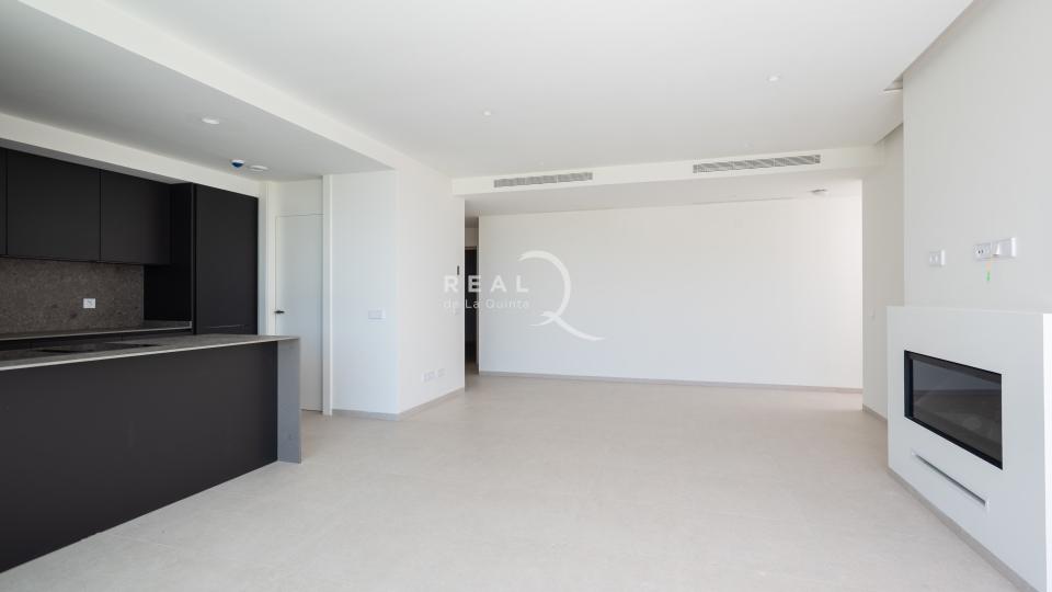 Living area &amp; kitchen