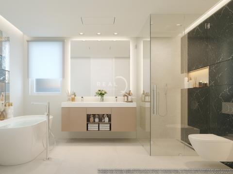 Main Bathroom (3D+)