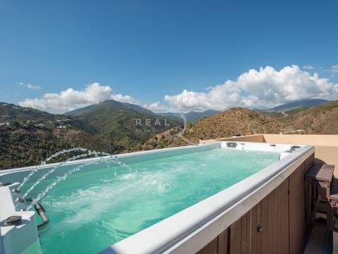 hot tub on the solarium