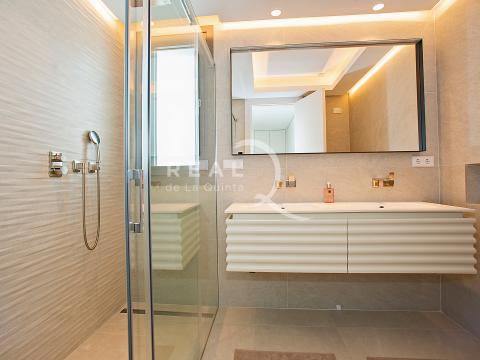 Bathroom on suite