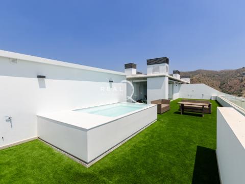 large solarium with plunge pool