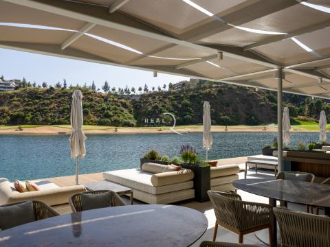lake, golf, wellness, restaurant etc