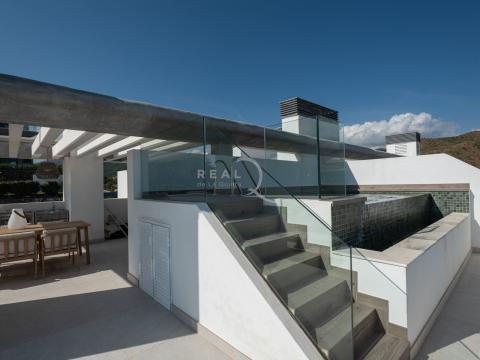 plunge pool
